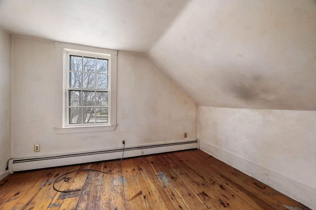 Photo of 54 Rowland St