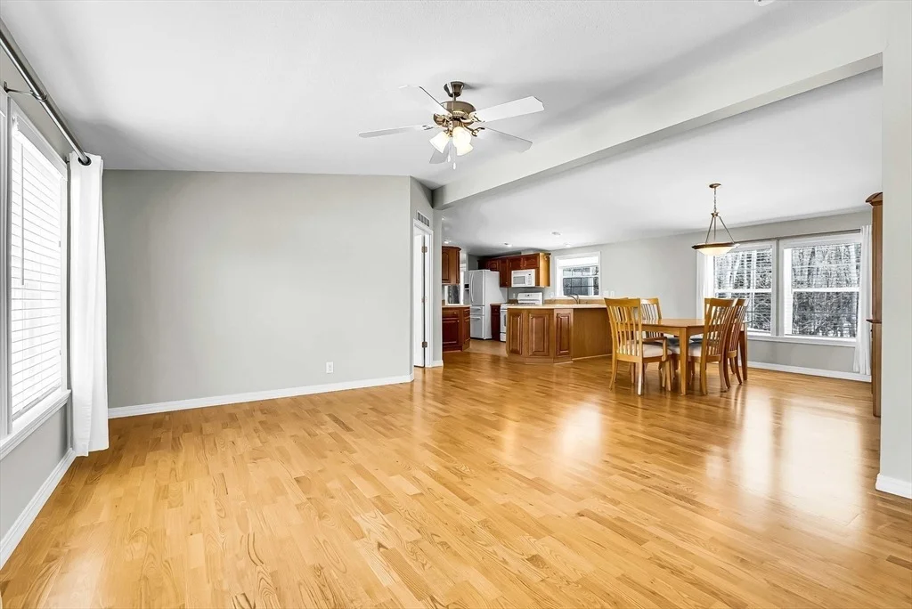 Photo of 32 Modena Circle