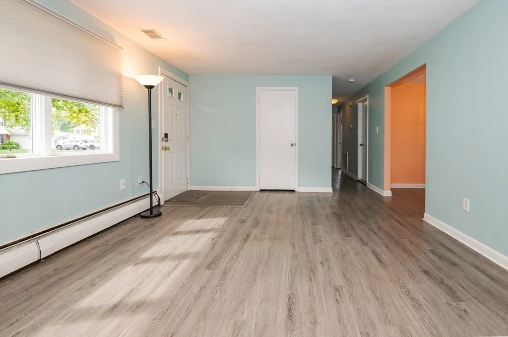 Photo of 43 Catherine Dr