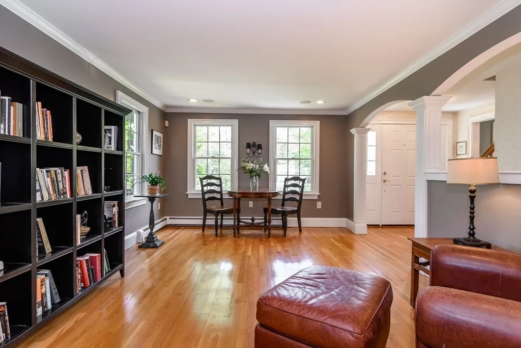 Photo of 17 Lancaster Drive