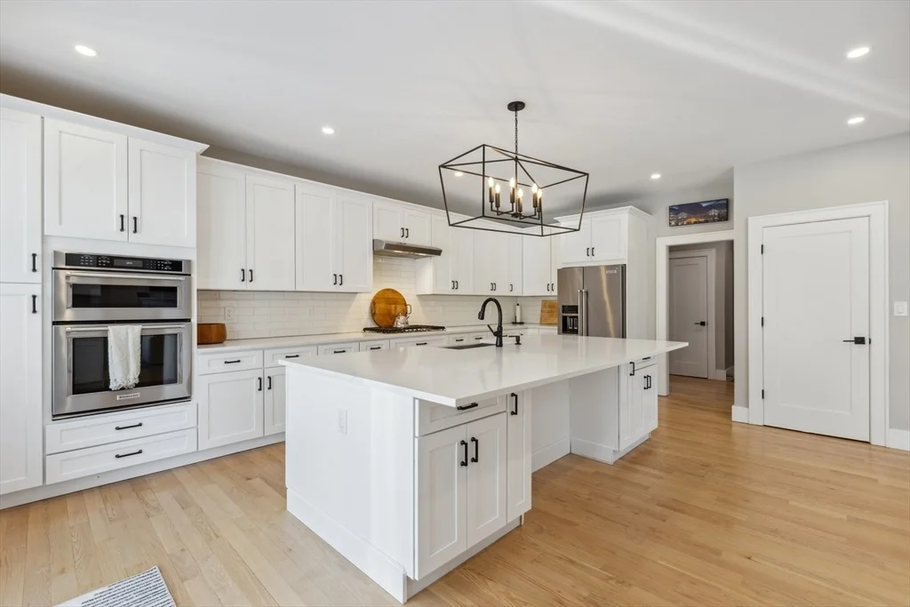 Photo of 16 Crown Road
