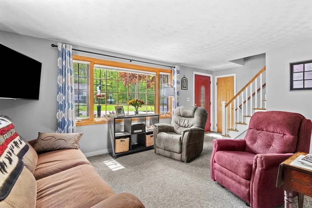 Photo of 10 Brookside Drive
