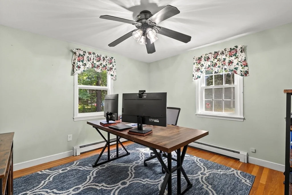 Photo of 526 Walnut St