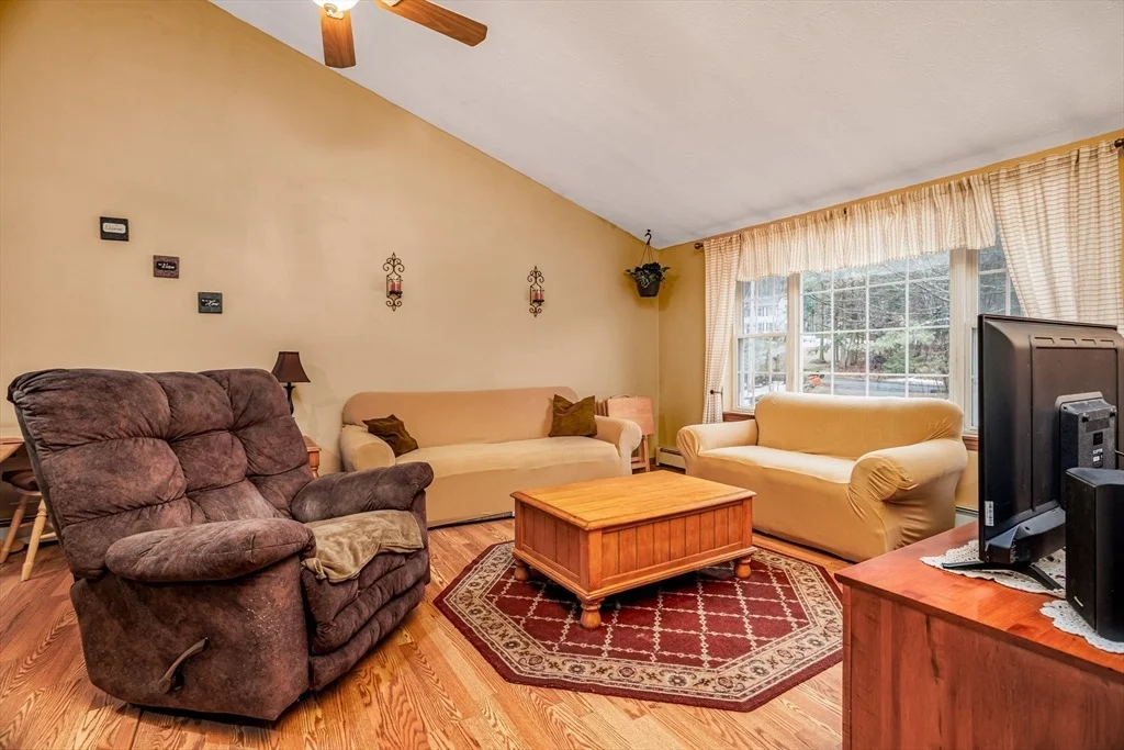 Photo of 250 Teel Rd
