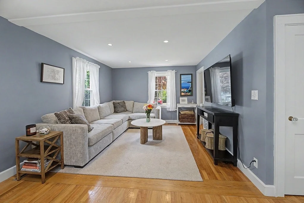 Photo of 9 Macdonald Circle