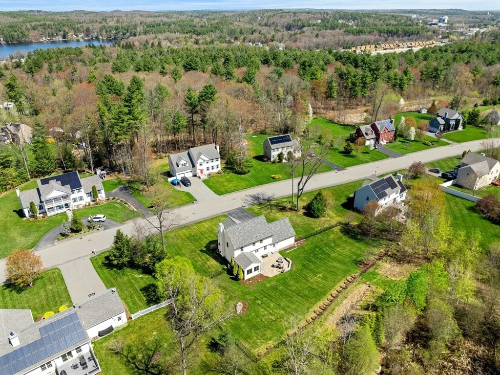 Photo of 51 Old Farm Way