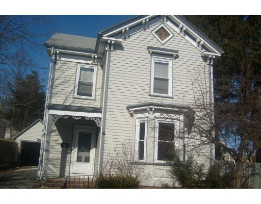 Photo of 45 Devens St