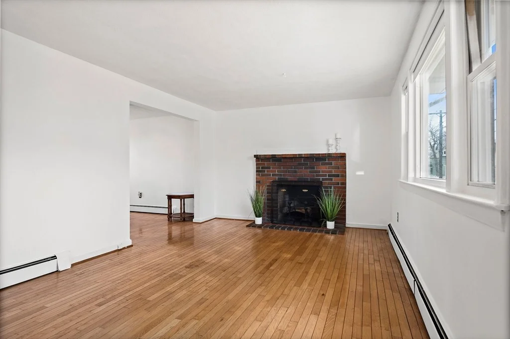 Photo of 12 Ruskindale Rd