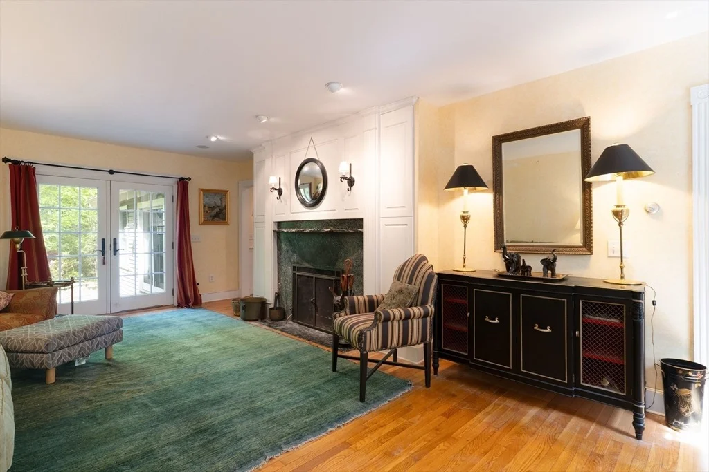 Photo of 244 Old Winchester Rd