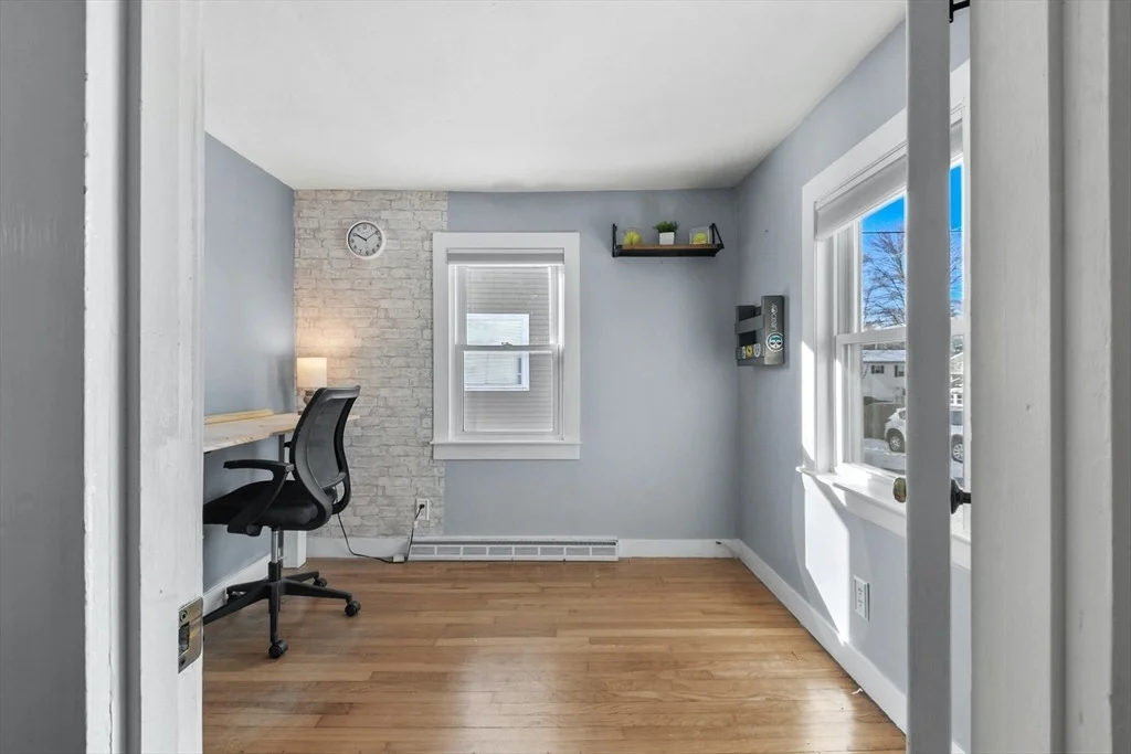 Photo of 23 Edgewood Rd