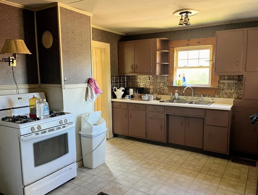Photo of 2106 White Pond Rd