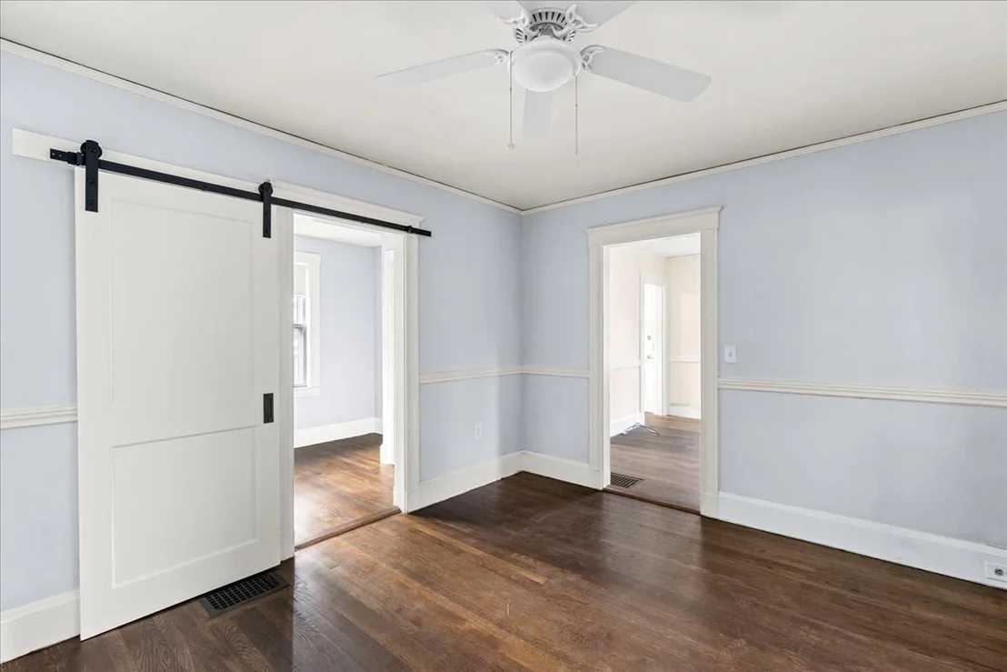 Photo of 18 Fales Road