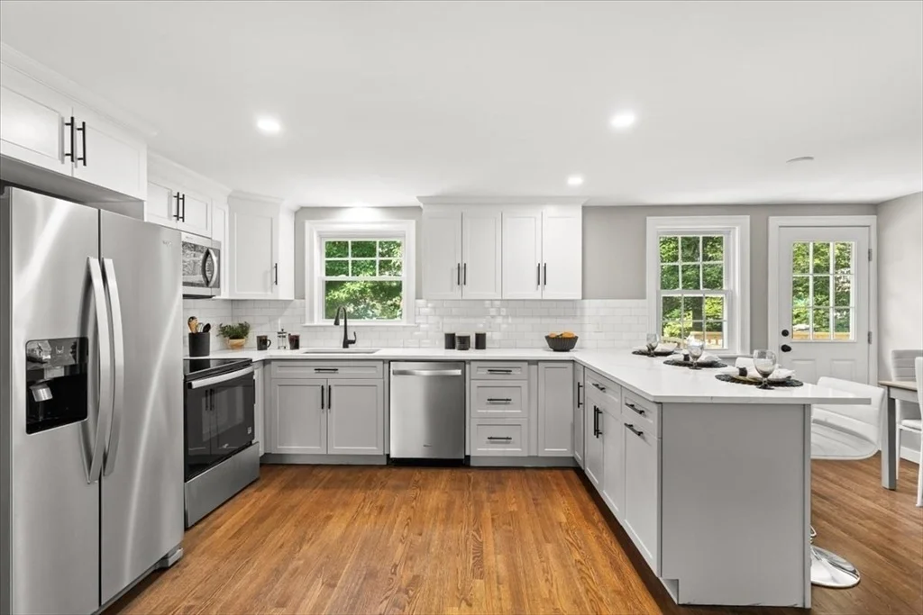 Photo of 15 Intervale Rd
