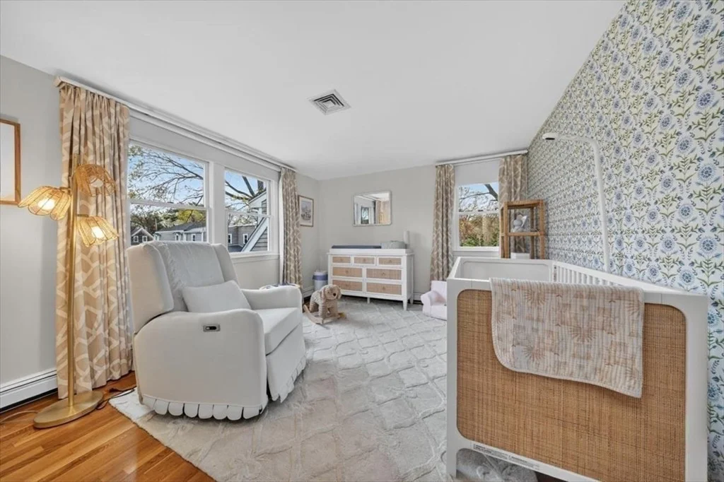 Photo of 18 Crowes Ln