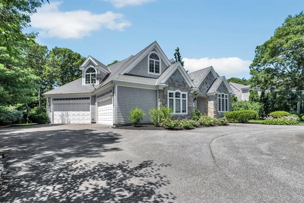 Photo of 20 Eagle Dr