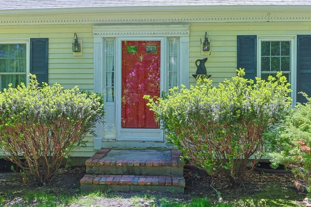 Photo of 160 Joe Long Rd
