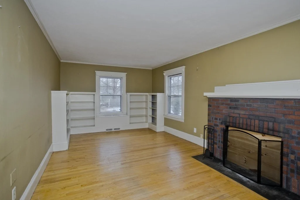 Photo of 29 Rhinebeck Ave