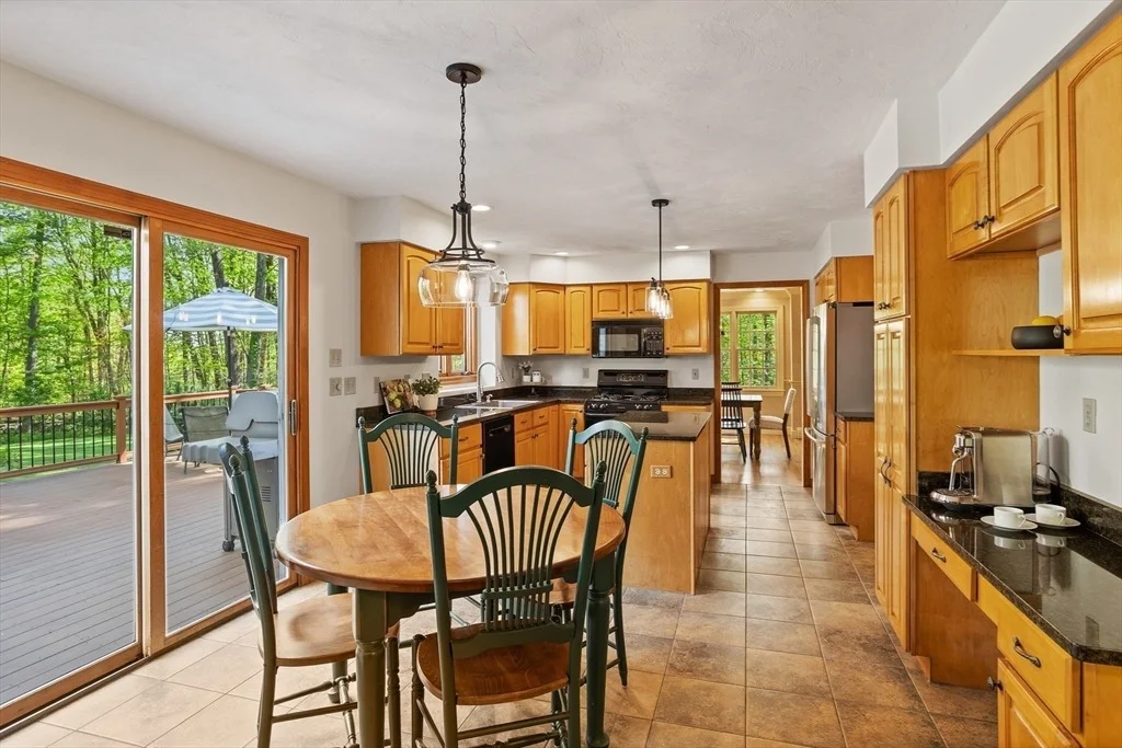 Photo of 825 Brockelman Rd