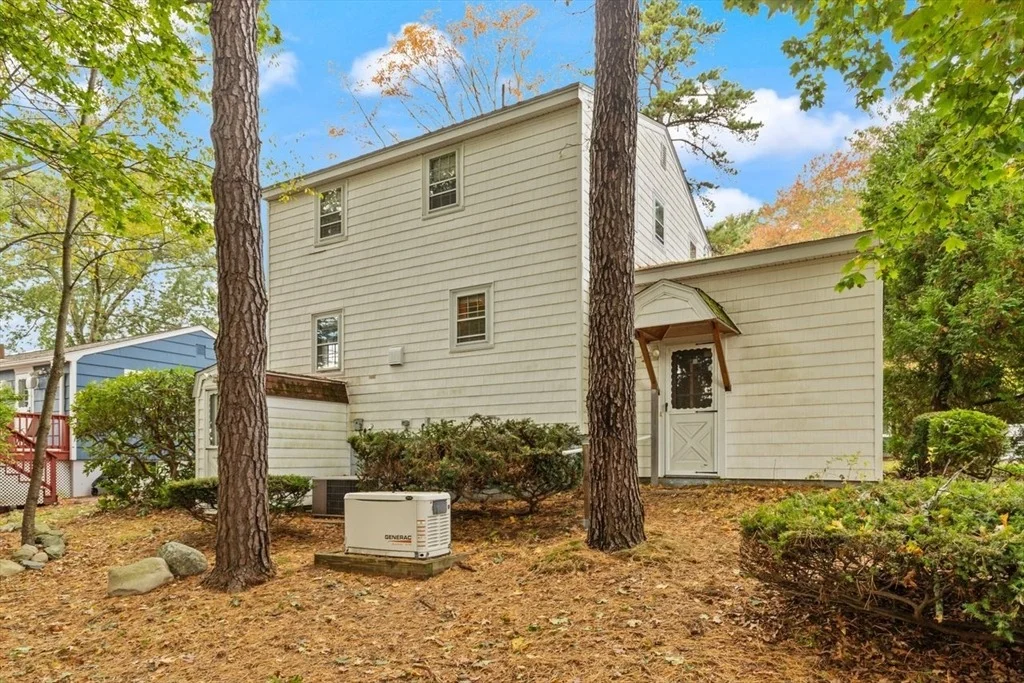 Photo of 7 Debra Ln
