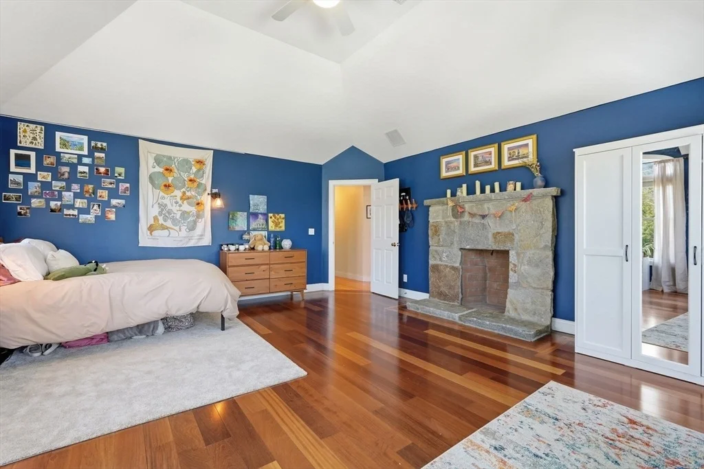Photo of 12 White Pine Road