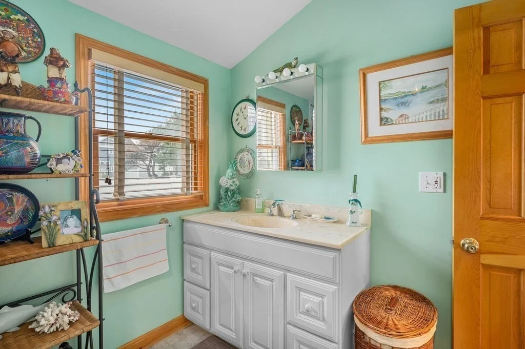 Photo of 1 Carter Avenue
