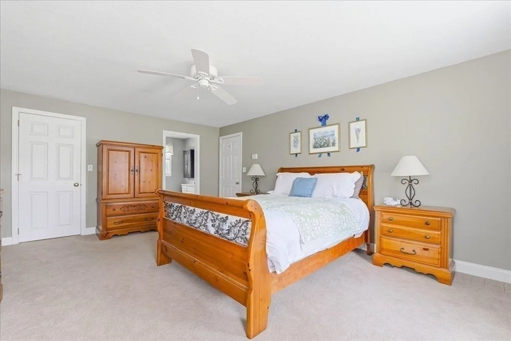 Photo of 7 Bogastow Circle