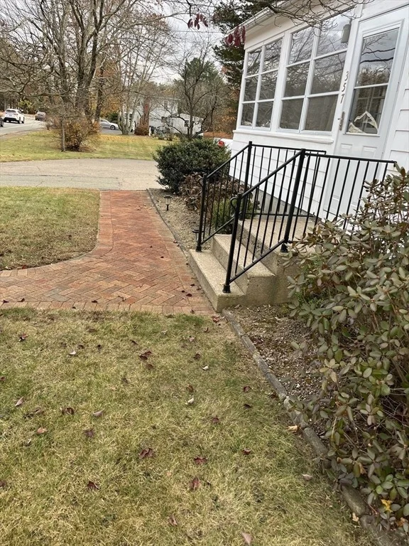 Photo of 357 Elm Street