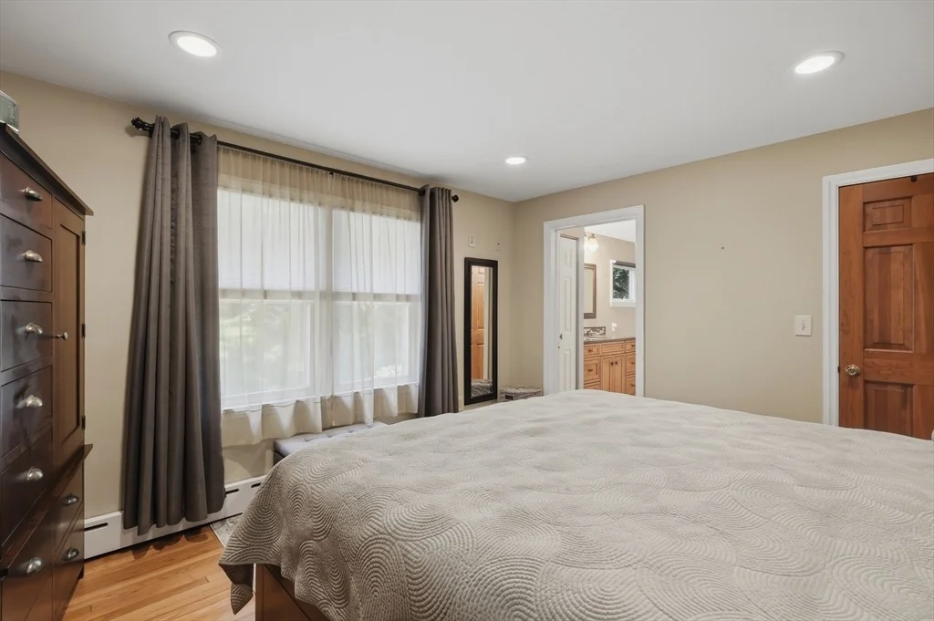 Photo of 69 Maple Street