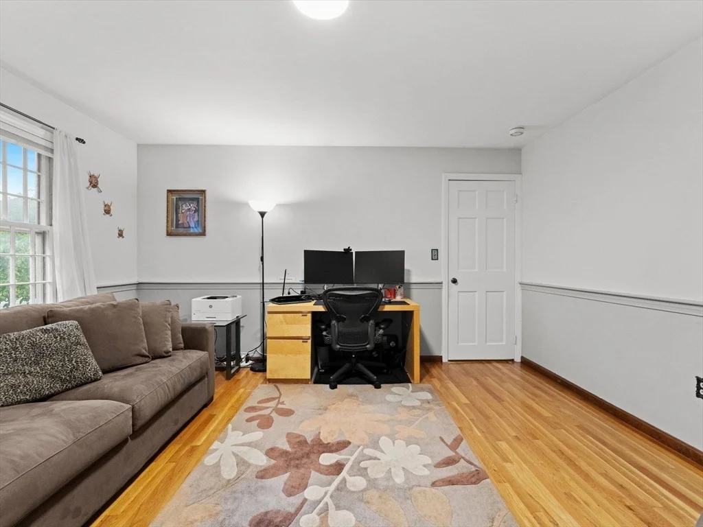 Photo of 1 Longmeadow Road
