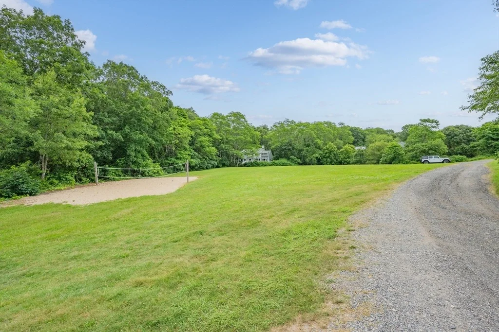 Photo of 7 Barnside Ln