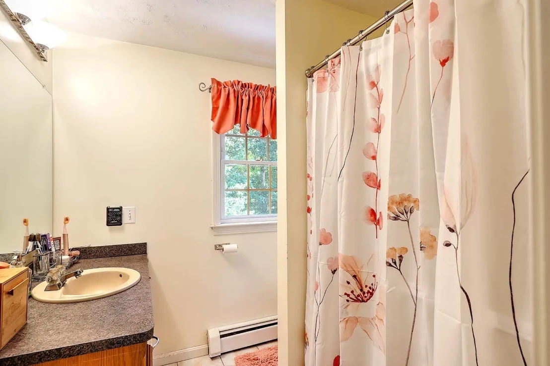 Photo of 30 Pine Warbler Way