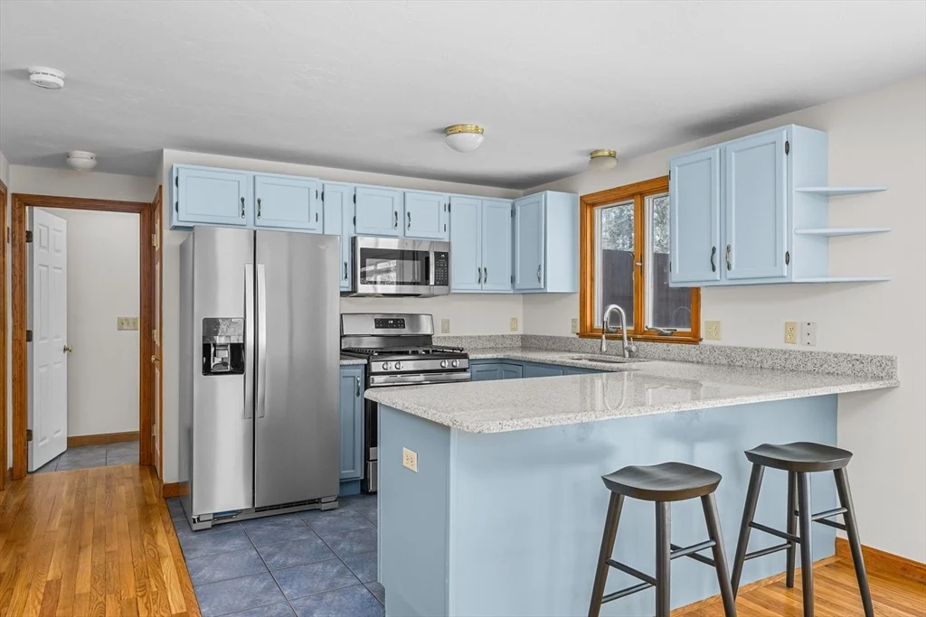 Photo of 296 Commons Way