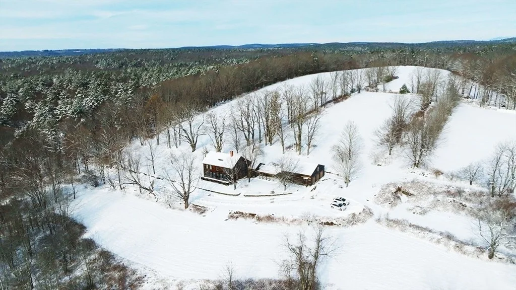 Photo of 47 Harty Dr
