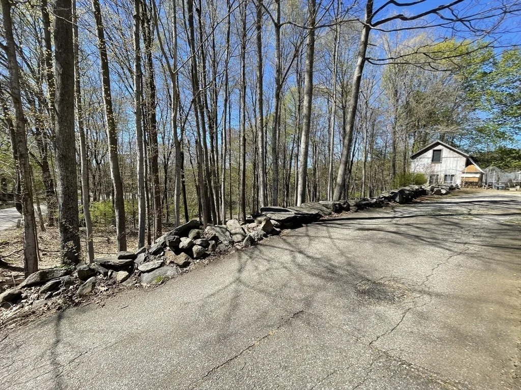 Photo of 11 Whittemore Rd