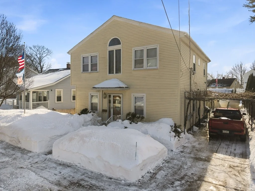 Photo of 54 Edgemont Rd