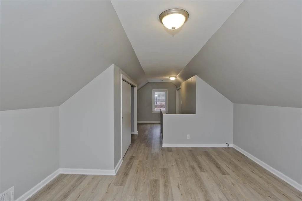 Photo of 61 Saint Jacques Ave