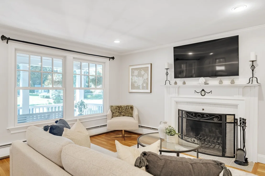 Photo of 32 Webster Rd