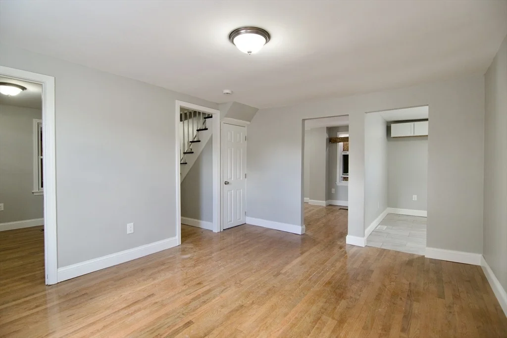 Photo of 63 Bay St