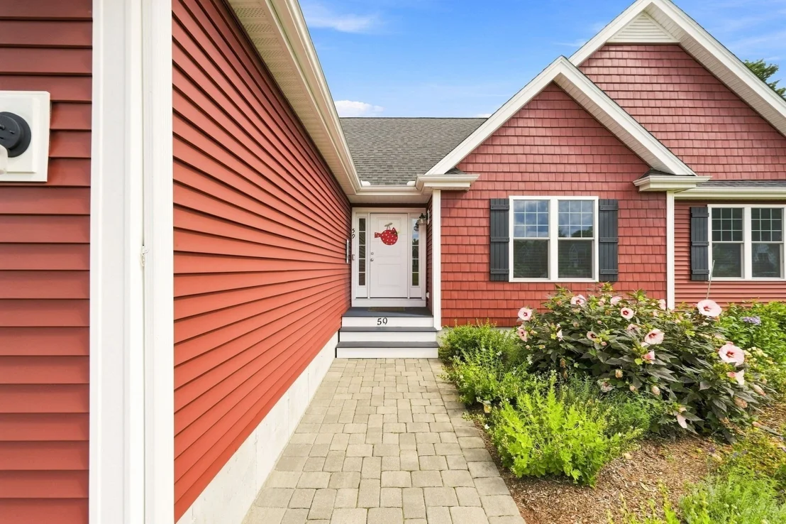 Photo of 59 Waterford Cir