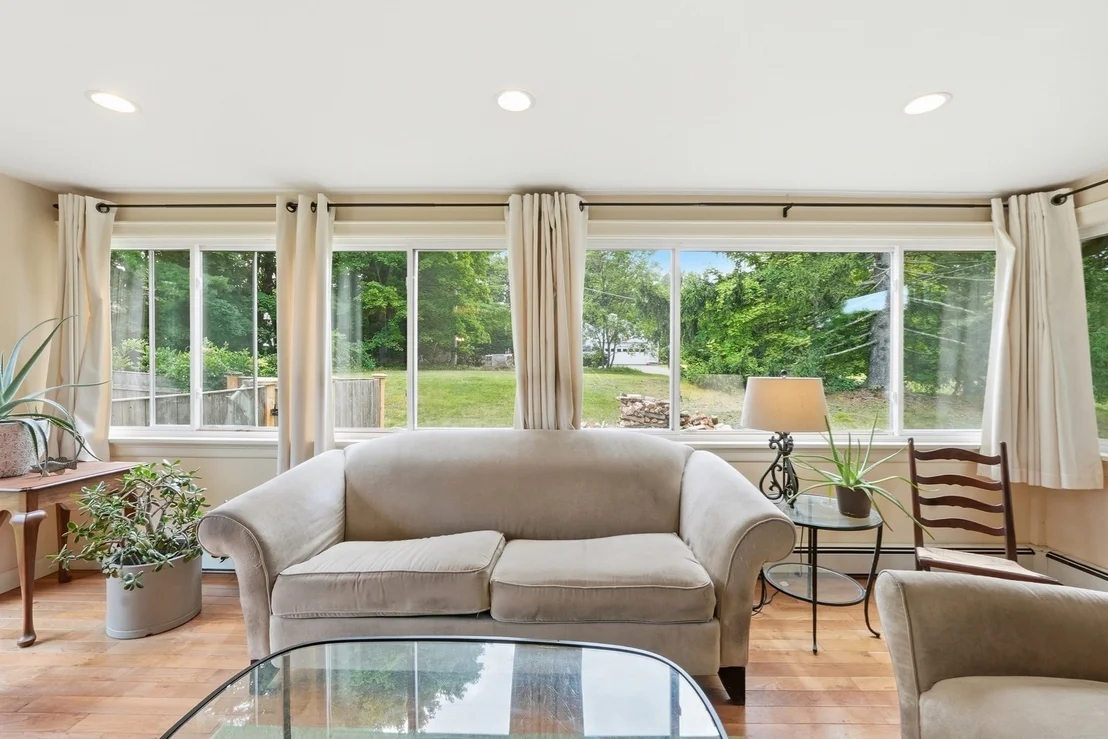 Photo of 12 Summer Hill Rd