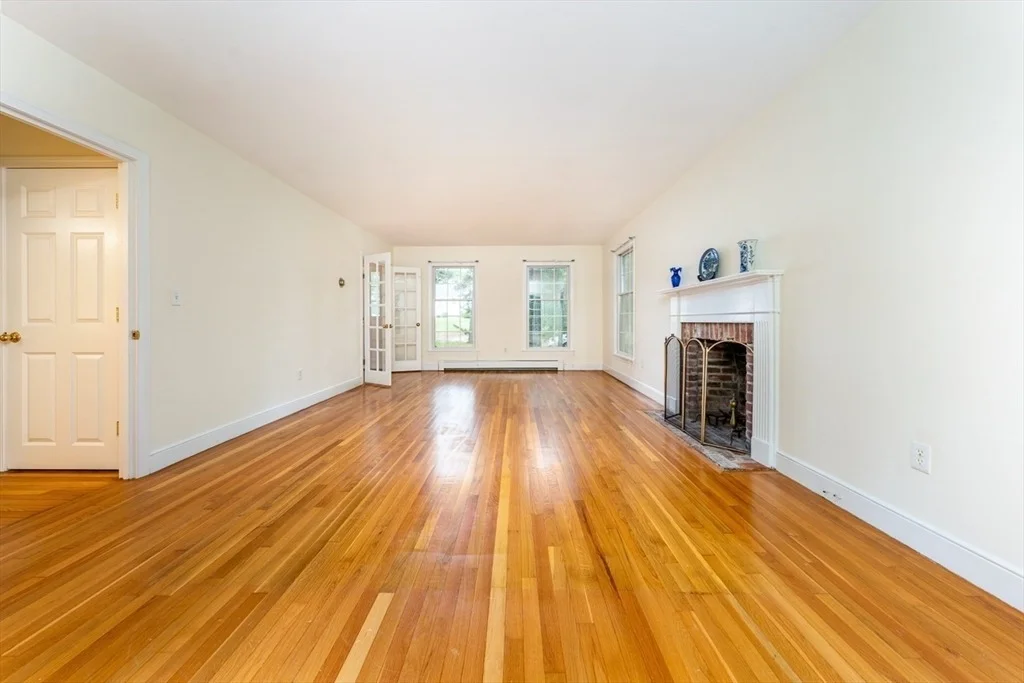 Photo of 15 Heritage Drive