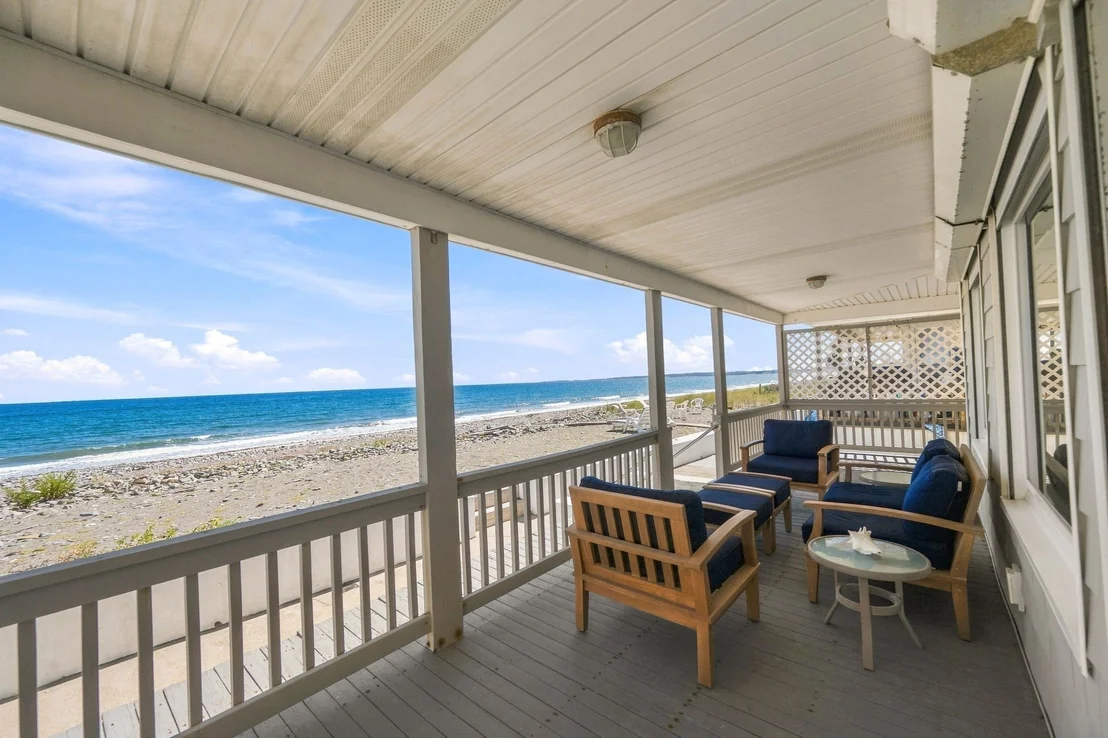 Photo of 331 Beach Ave