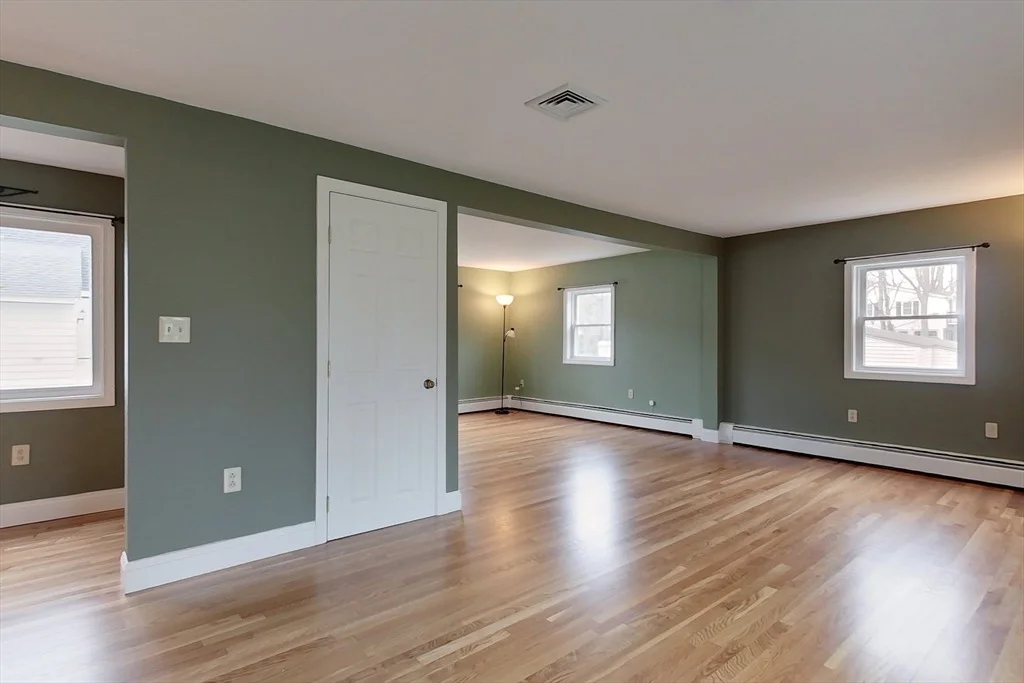 Photo of 61 Mill St