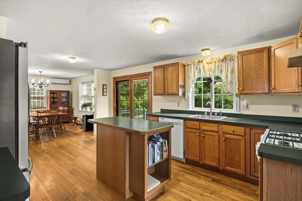 Photo of 15 Eldridge Street Ext