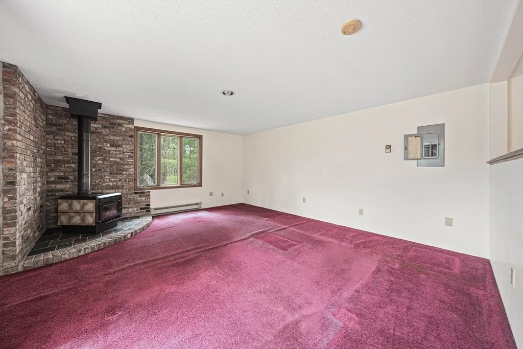 Photo of 405 Plain Street