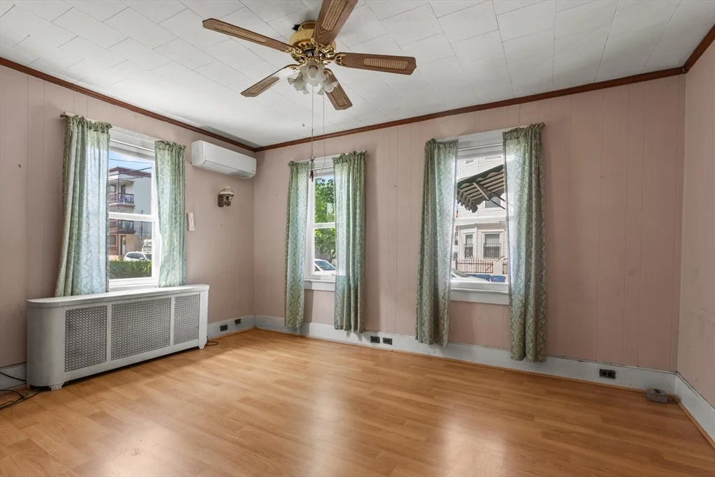 Photo of 127 Spruce St