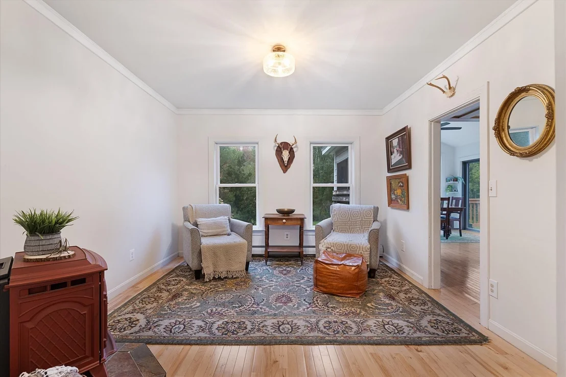 Photo of 75 Pequoig Ave