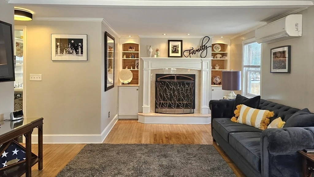 Photo of 84 Cameron Rd