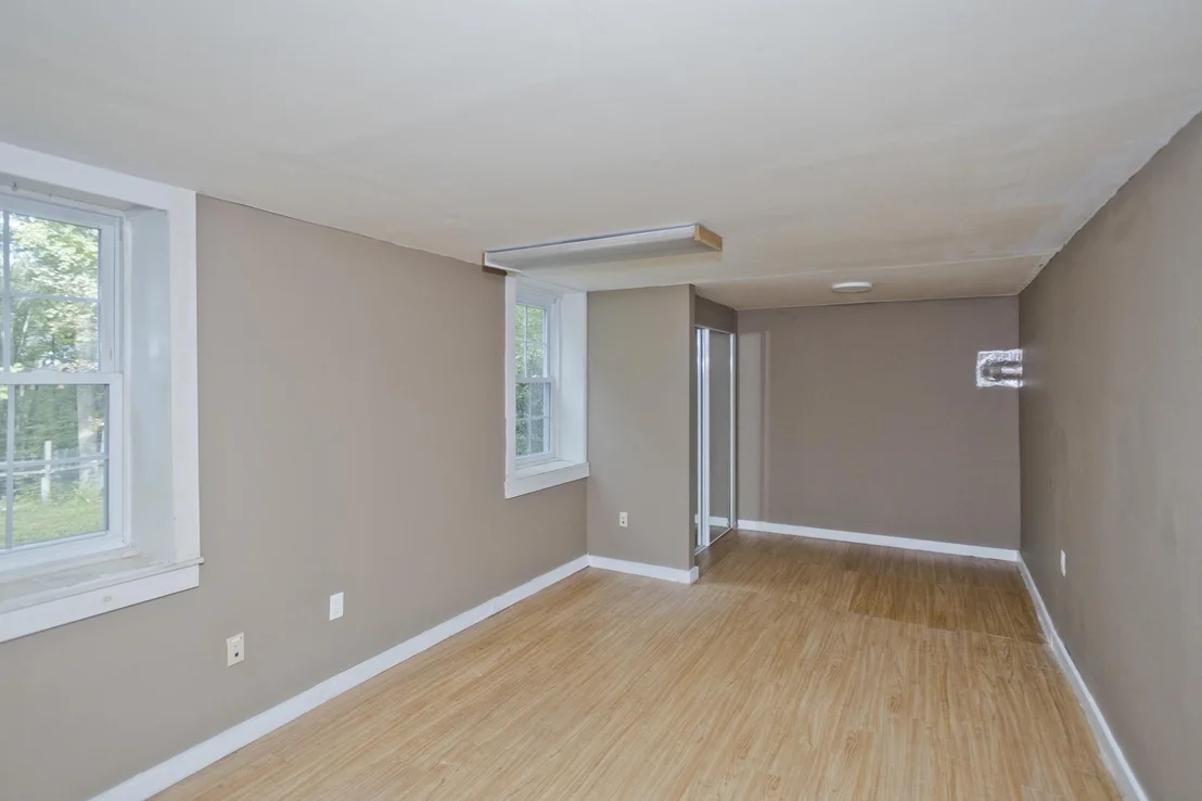 Photo of 323 Bennett Rd.