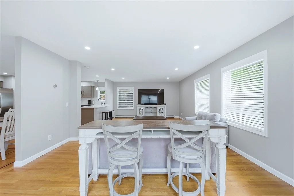 Photo of 89 Webster St